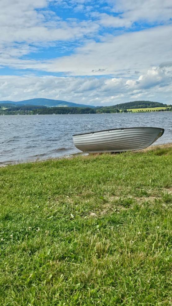 Apartman Jestrabi Lipno Černá v Pošumaví Екстериор снимка